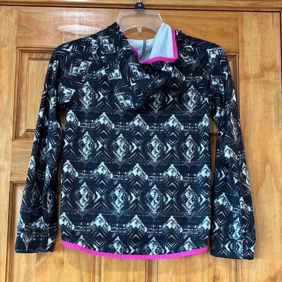 SO Active Hooded Jacket - Picture 2 of 3